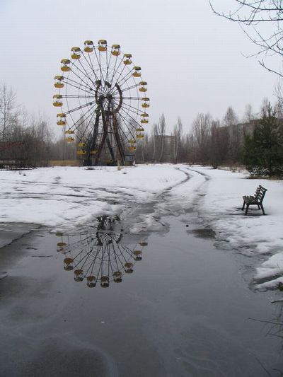 Ferris wheel